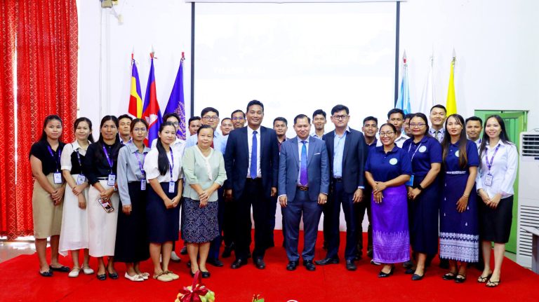 Core host about leadership seminar on “Developing a Positive Mindset for Managers and Leaders”